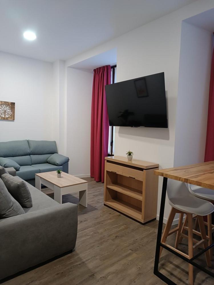 Apartamentos Turisticos Avila Puerta De San Vicente 0-2 Ávila Exterior foto